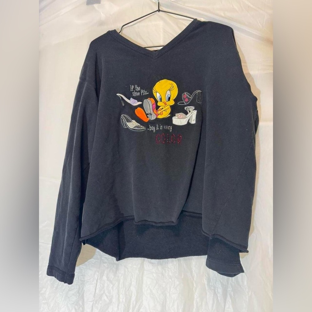 Vintage Looney Tunes Tweety Women's Sweater